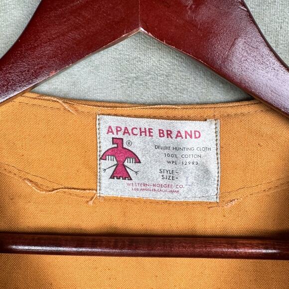 VTG 70s Hunting Vest Sz L Tan Shooting Pockets USA Utility Apache Brand - Picture 5 of 8